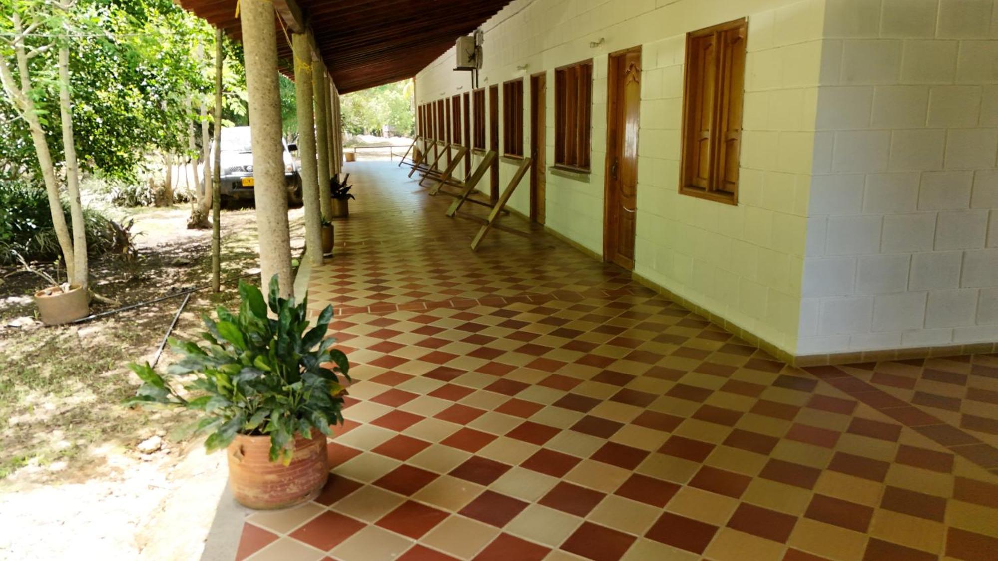 Hotel Campestre Las Cavernas La Mesa Norte Eksteriør bilde